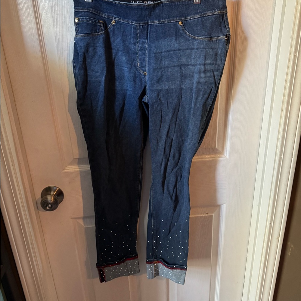 Luxe Dark Blue Cropped Jeans with Studded Cuffs